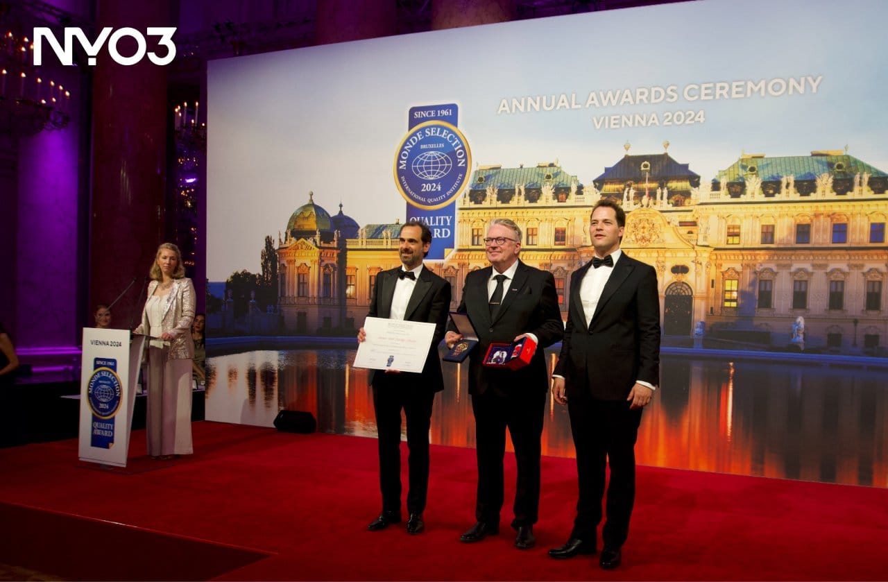 The gold Amundsen krill oil won the Monde Gold Award